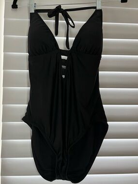 NWT Mossino Classic Black Halter One-Piece Swimsuit with Front Ladder Detail